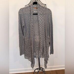 Belldini Open-Front Gray Crochet-Hem Cardigan